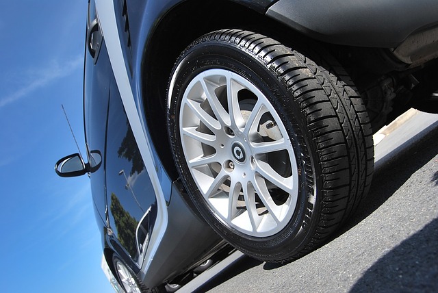 Châssis mal réglé : la preuve par le pneu